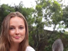 A princesa Ingrid Alexandra da Noruega deixa sua beleza natural brilhar enquanto conhece alguns australianos locais enquanto continua seus estudos em Sydney