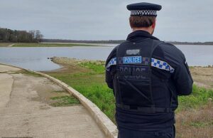 Polícia encontra corpo em busca de piloto que ‘deixou um bilhete de suicídio’ antes de ‘mergulhar’ em aeronave leve no reservatório