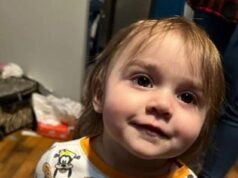 Casal xingou a menina de 3 anos enquanto a torturava até a morte dentro de um quarto de motel, disse a polícia