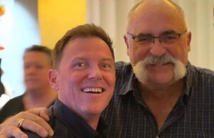 Mistério quando o grande jogador australiano do críquete, Damien Martyn, é levado às pressas para o hospital em estado grave: ‘Ele está prestes a lutar pela sua vida’