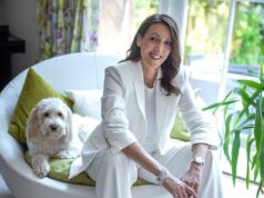 Você teve um Natal surpreendentemente feliz? É por isso que é hora de se preocupar… enquanto revelamos os oito sinais sutis de que seu parceiro está prestes a lançar a bomba do divórcio: SARA DAVISON