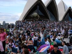 Véspera de Ano Novo: festas a todo vapor em todo o mundo como a primeira nação vê em 2026 – atualizações ao vivo