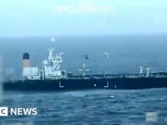 Os EUA apreenderam navios em águas internacionais na costa da Venezuela, dizem autoridades