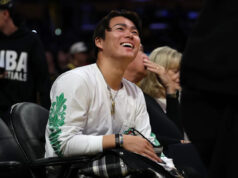 Yoshinobu Yamamoto ganhou o prêmio Babe Ruth como MVP da pós-temporada