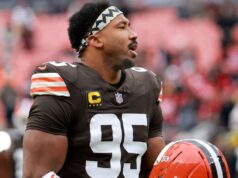 Os defensores dos Browns dizem que Jennings do 49ers cruzou a linha com comentários