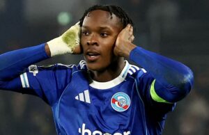 Emmanuel Emegha, do Chelsea, suspenso pelo Estrasburgo, dizem fontes