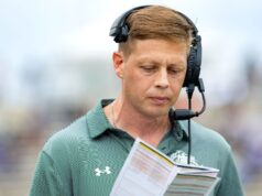 UAB retira título provisório do título do técnico Alex Mortensen