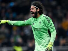 Rumores de transferência, notícias: Alisson, do Liverpool, é alvo do AC Milan