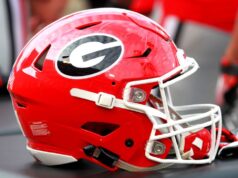 Geórgia concede extensão de contrato e aumento de contrato ao AD Josh Brooks