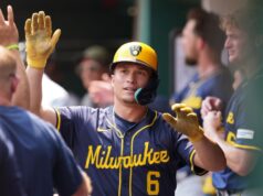 Royals trocam Angel Zerpa com Brewers por Isaac Collins e Nick Mears