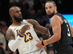 LeBron James, do Lakers, sela vitória após Dillon Brooks, do Suns, ser expulso