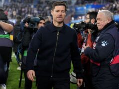 O Real Madrid demitir Alonso seria fácil. Substituindo ele? Muito mais difícil