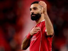 Mohamed Salah deve ficar no Liverpool para a despedida de Anfield – Jamie Carragher