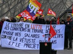 Trabalhadores do Louvre fazem greve por más condições de trabalho