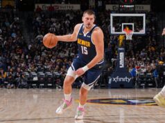 Jokic, do Nuggets, quebra recorde de assistências de centro de Kareem na carreira