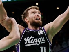 Domantas Sabonis, dos Kings, fica fora mais um mês devido a uma lesão no joelho