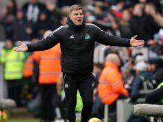 Eddie Howe: Newcastle teve ‘pênalti claro’ negado contra o Chelsea