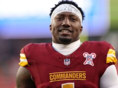 Acompanhe ao vivo: Jalen Hurts encontra DeVonta Smith enquanto os Eagles assumem a liderança