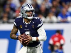 Os Cowboys considerarão colocar Dak Prescott na reta final?