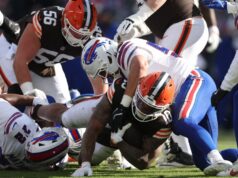 O novato de destaque dos Browns, RB Quinshon Judkins (perna), foi eliminado