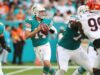 Quinn Ewers, dos Dolphins, faz sua primeira estreia na NFL, devendo permanecer no QB1