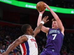 O novato do Hornets, Kon Knueppel, jogador mais rápido a fazer 100 3s