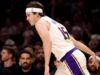 Austin Reaves, do Lakers, sai do jogo do dia de Natal devido a dores na panturrilha