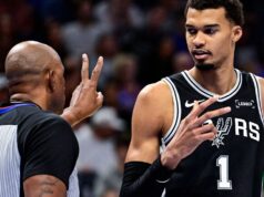 Victor Wembanyama retorna ao time titular do Spurs