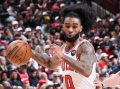 Coby White e Josh Giddey dos Bulls saem da derrota do Wolves devido a lesões