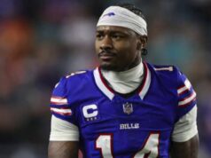 Estrela da NFL Stefon Diggs enfrenta estrangulamento e agressão