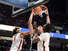Onde o basquete do Alabama aparece na pesquisa de treinadores após a explosão no Arizona