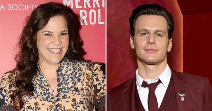 1Lindsay-Mendez-Clarifies-How-Much-Jonathan-Groff-Really-Spits-on-Stage-After-Viral-Clip.jpg
