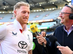 Stokes orgulhoso da Inglaterra ‘manter-se forte’ após críticas