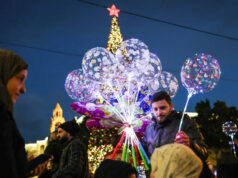 Em Belém, as celebrações do Natal voltam após um hiato na guerra de Gaza