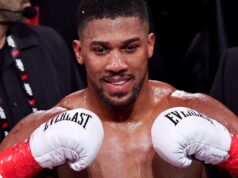 Anthony Joshua, boxeador que derrotou Jake Paul, ferido em acidente de carro na Nigéria que mata 2