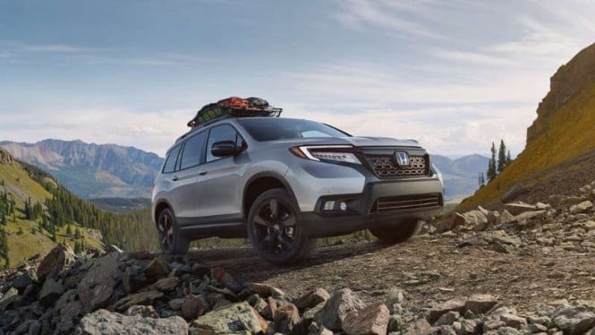5c00ae44e63a8-honda-passport-2019_665_374.jpg