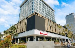 A gerência garante que as operações do Sarinah continuem normalmente após o incêndio