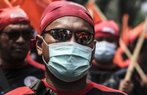 1.392 funcionários destacados no Palace-DPR para garantir a ação dos trabalhadores para rejeitar o UMP, residentes instados a evitar a área de Monas