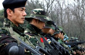 China tenta esfaquear, Taiwan entra em pânico