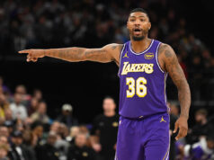 NBA multa Marcus Smart, do Lakers, em US$ 35 mil por insultar árbitros em jogo de Utah na quinta-feira