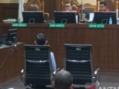 Três juízes no caso Tom Lembong violaram o Código de Ética