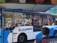 31 rotas Transjakarta desviadas na véspera de Ano Novo, MRT-LRT opera até de manhã cedo