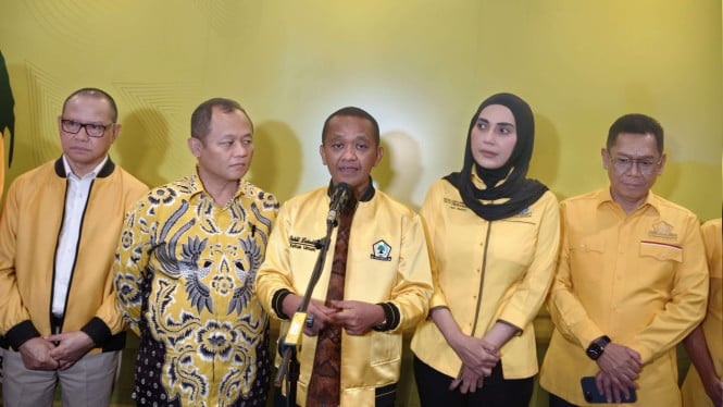 69398c04254dd-ketua-umum-partai-golkar-bahlil-lahadalia_665_374.jpg