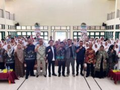 Bintang Toedjoe apresenta à Geração Z a riqueza fitoterápica do RI e a importância da automedicação