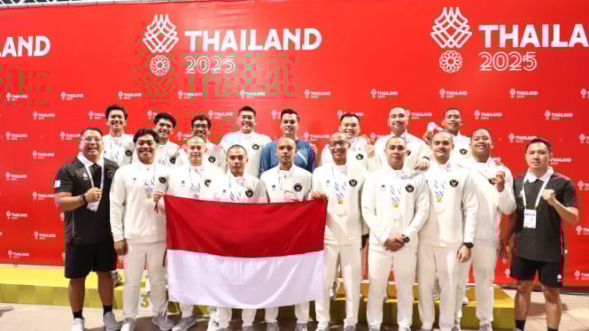 6945cd49c8041-tim-polo-air-putra-indonesia-sabet-medali-perak-sea-games-2025_665_374.jfif_.jpeg
