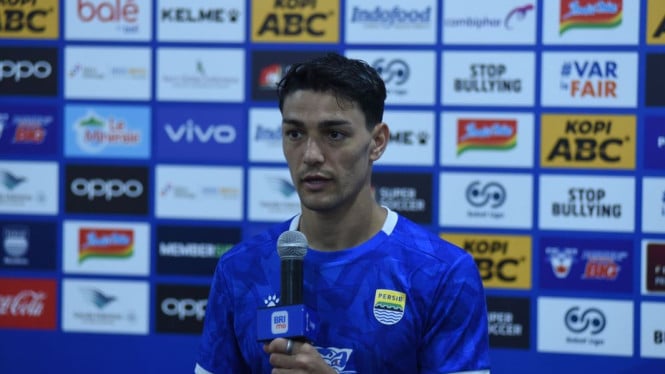 694e59481c89b-bek-persib-bandung-federico-barba_665_374.jpg