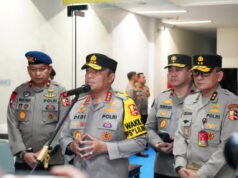 O Vice-Chefe da Polícia pede para acelerar a gestão de desastres em Sumatra, mobilizar equipamentos pesados e construir instalações de água potável