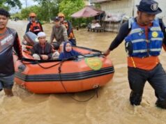 Inundações submergem aldeias em Kalimantan do Sul, quase 3.000 residentes evacuados pela equipe SAR