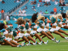 Foto incrível das líderes de torcida do Miami Dolphins