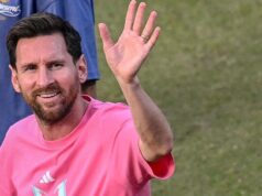 Messi encerrou sua viagem pela Índia com uma visita a Delhi